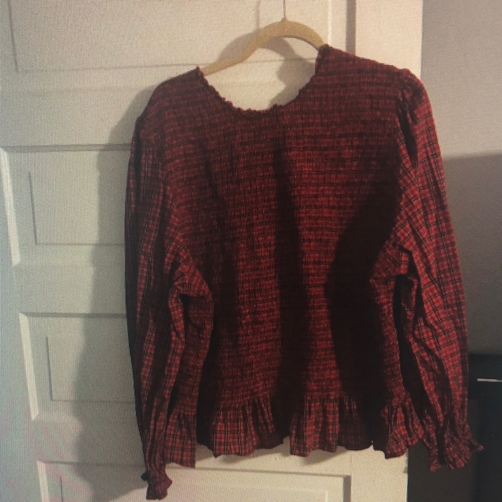 Red Plaid Long-Sleeve Ruffle Hem Women's Top